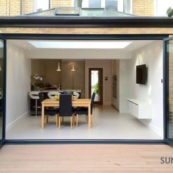 Sunspace-WeatherMaster-Plus-Horizontal-Stacking-Doors-04